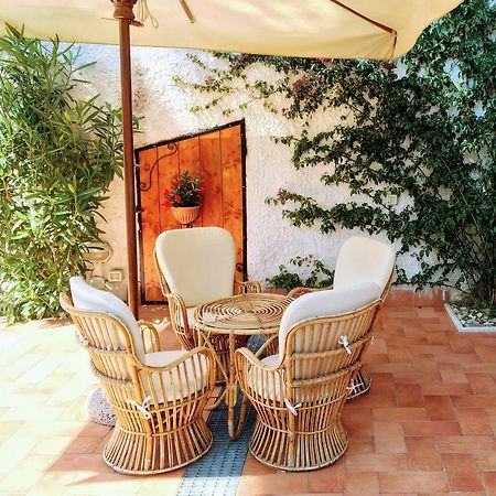 Relais Casa Moresca Terracina Eksteriør billede